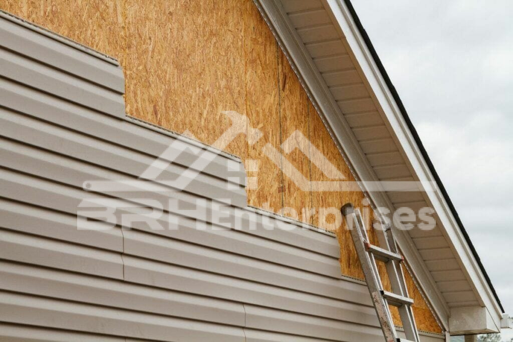 How to remove vinyl siding