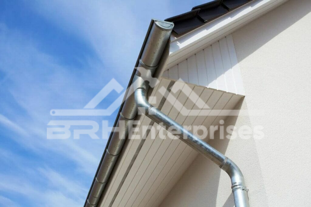 Tainless steel seamless gutters