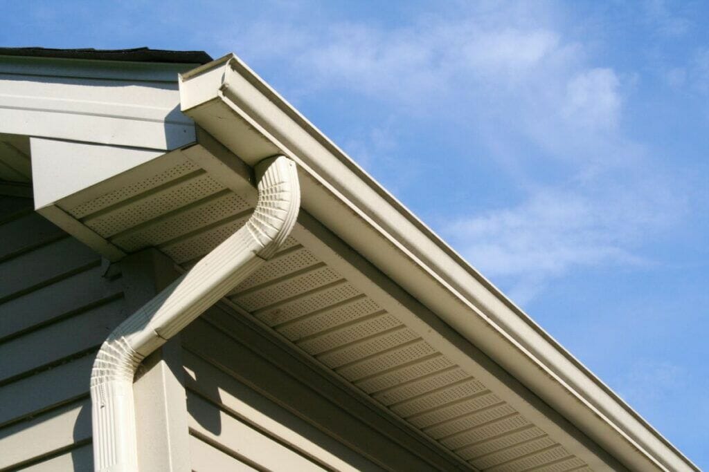 Seamless gutters